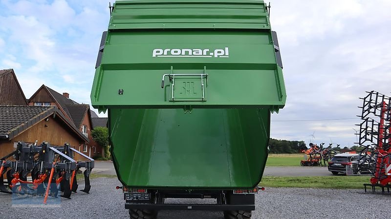 Kipper des Typs PRONAR T679M Halfpipe - Muldenkipper mit Aufsätze und Bereifung 500/60R22.5--, Neumaschine in Ennigerloh (Bild 18)