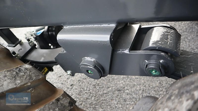 Kipper des Typs PRONAR T679M Halfpipe - Muldenkipper mit Aufsätze und Bereifung 500/60R22.5--, Neumaschine in Ennigerloh (Bild 31)