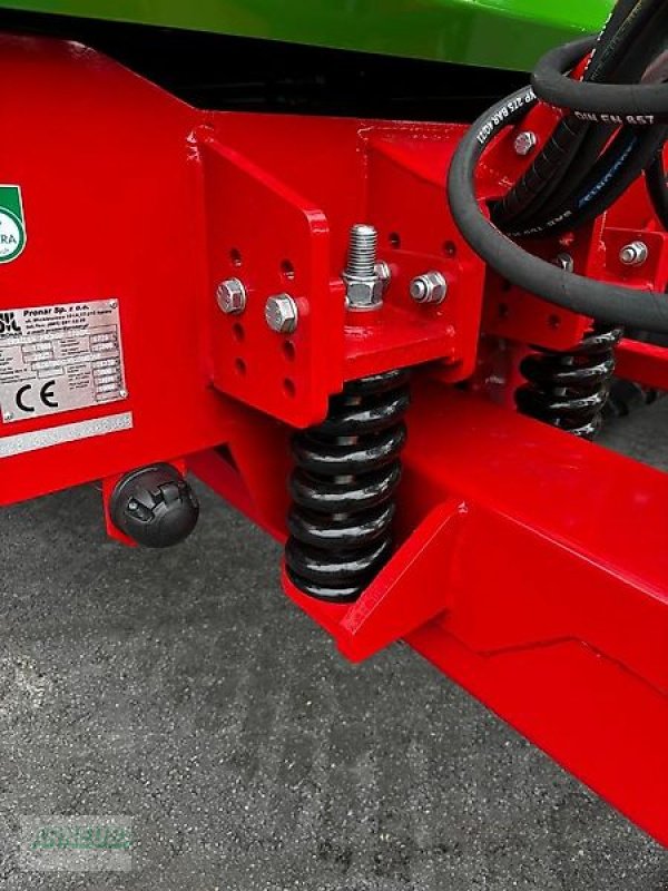 Kipper des Typs PRONAR T700XL, Neumaschine in Schlettau (Bild 2)