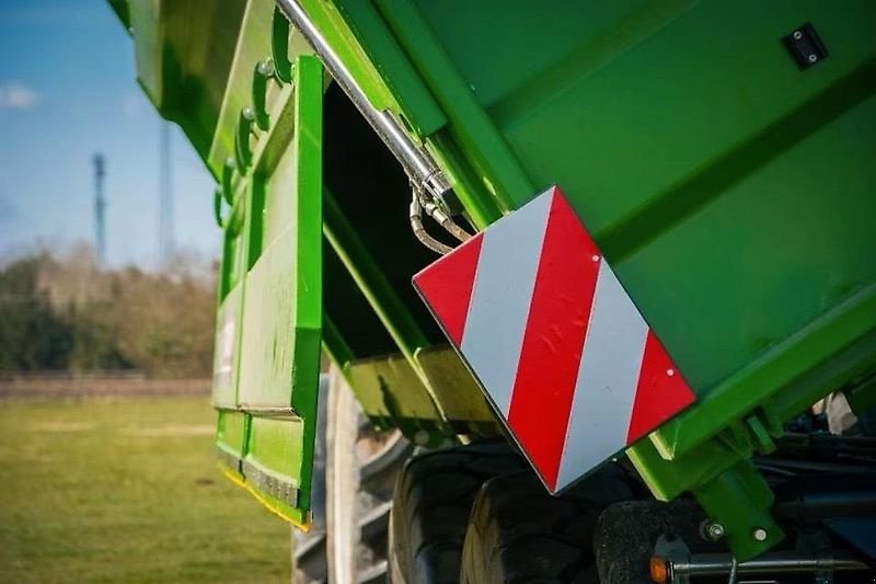 Kipper of the type PRONAR Tandem Muldenkipper T 700M/1 Kippsystem zweiseitig, Preis inkl. 19% MwSt., Gebrauchtmaschine in Lippetal (Picture 4)