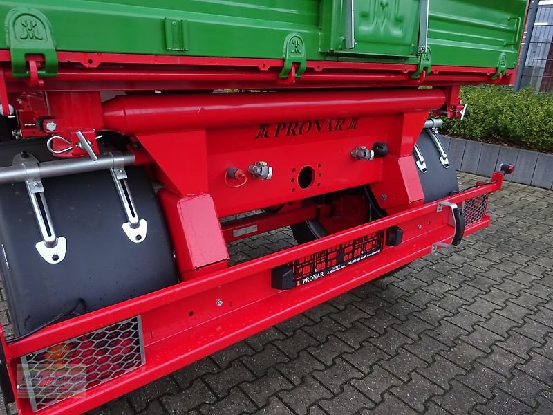 Kipper типа PRONAR Zweiachsdreiseitenkipper, T 672/2,  14t. überjährig, 2 x vorhanden, NEU, Gebrauchtmaschine в Itterbeck (Фотография 13)