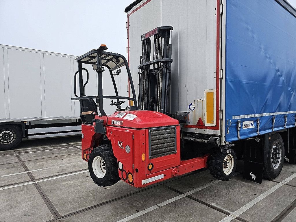 Kipper от тип Schmitz Cargobull HIAB MOFFET, Gebrauchtmaschine в Vuren (Снимка 2)