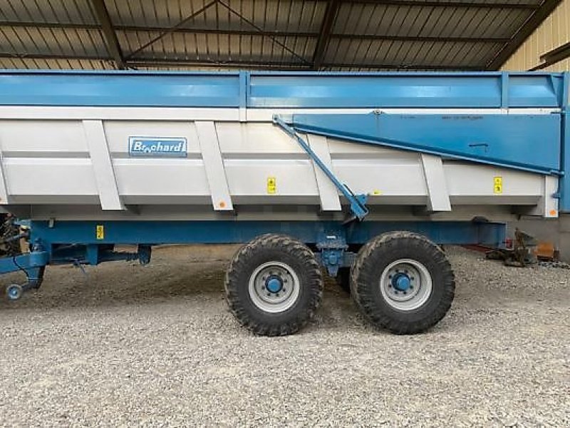 Kipper des Typs Sonstige 190 BG 220, Gebrauchtmaschine in Sainte-Croix-en-Plaine (Bild 3)