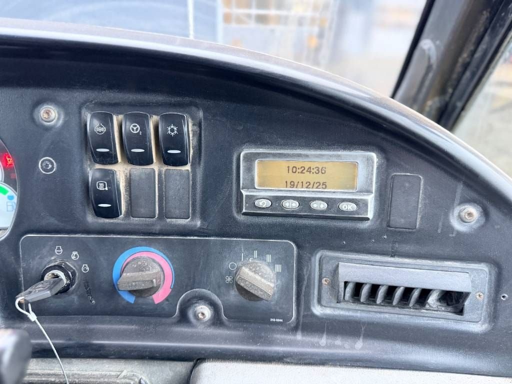 Kipper typu Sonstige Cat 730, Gebrauchtmaschine v Venlo (Obrázok 11)