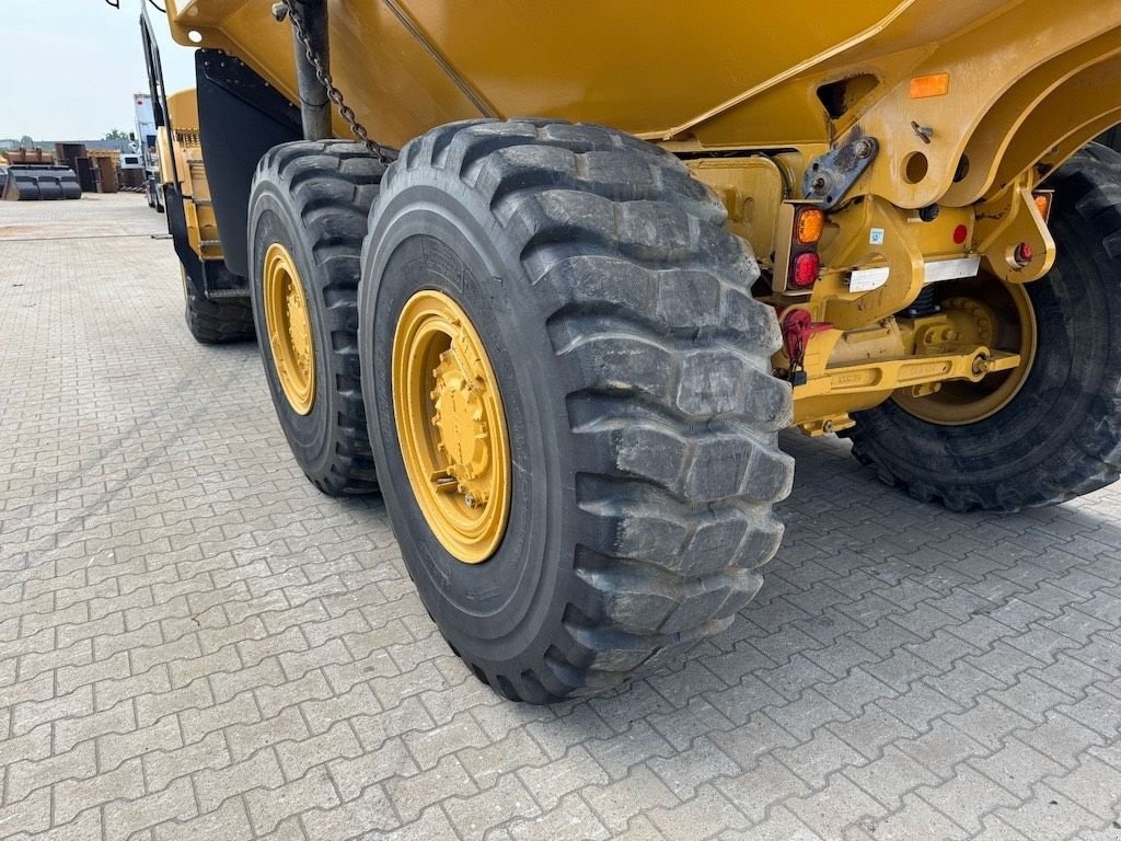 Kipper of the type Sonstige Cat 730, Gebrauchtmaschine in Oud Gastel (Picture 3)