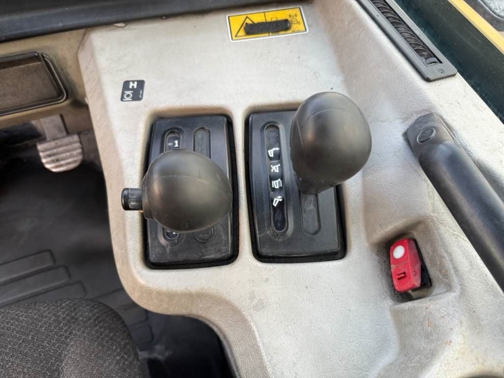 Kipper Türe ait Sonstige Cat 730C - Automatic Greasing / Body Heating / Camera, Gebrauchtmaschine içinde Veldhoven (resim 9)