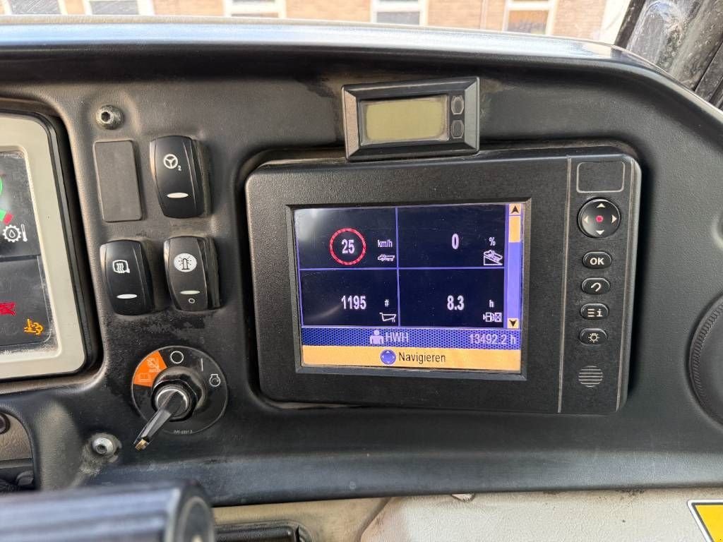 Kipper a típus Sonstige Cat 730C - Automatic Greasing / Body Heating / Camera, Gebrauchtmaschine ekkor: Veldhoven (Kép 11)