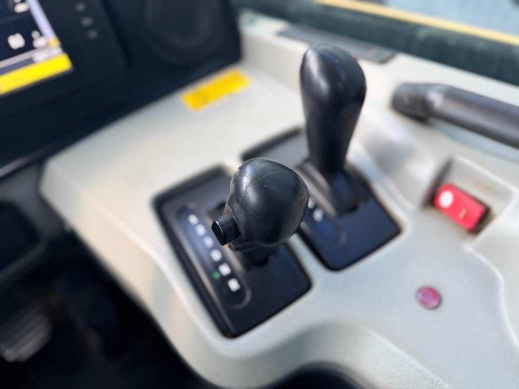 Kipper tip Sonstige Cat 730C2, Gebrauchtmaschine in Venlo (Poză 11)