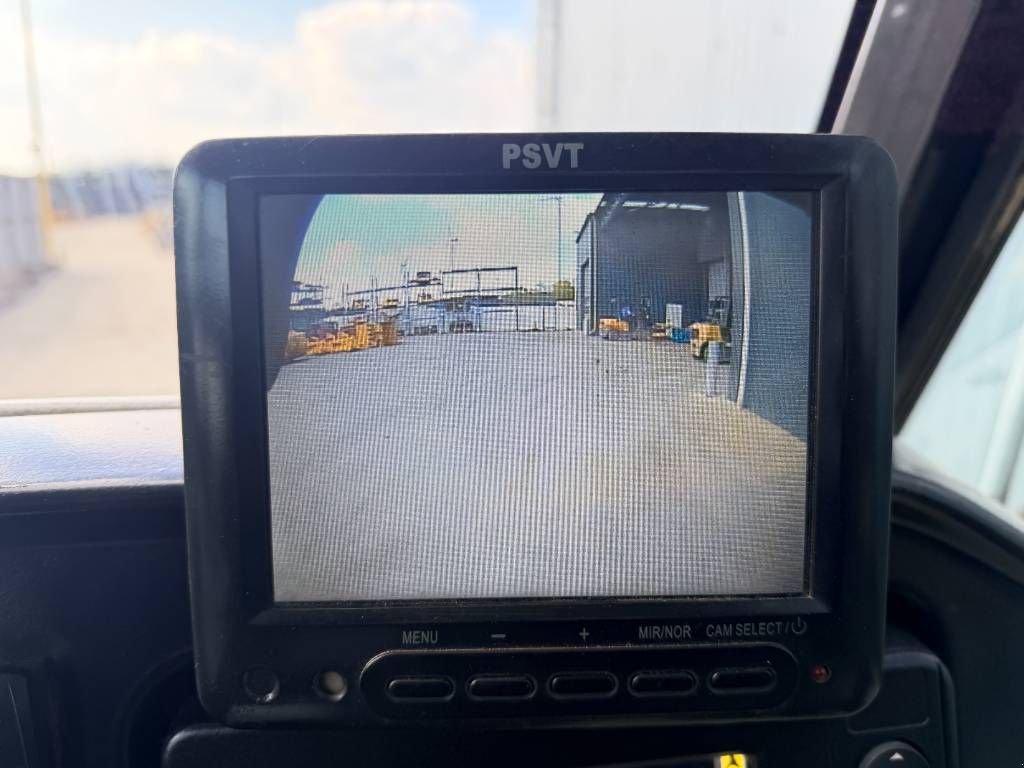 Kipper tip Sonstige Cat 730C2, Gebrauchtmaschine in Venlo (Poză 10)