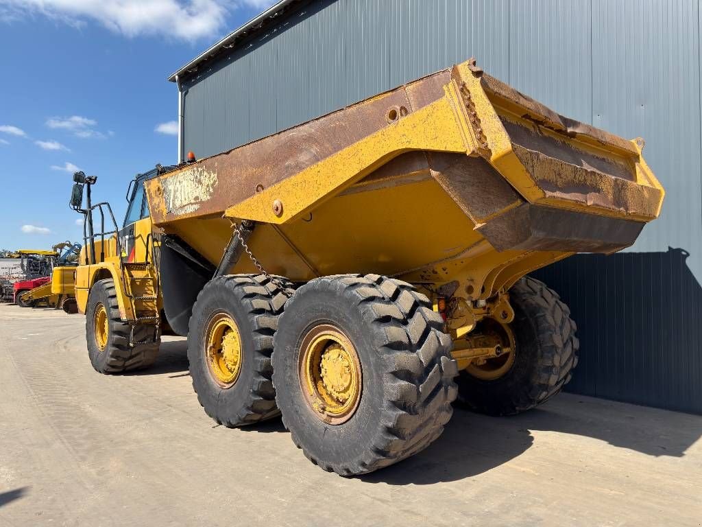 Kipper of the type Sonstige Cat 730C2, Gebrauchtmaschine in Venlo (Picture 3)