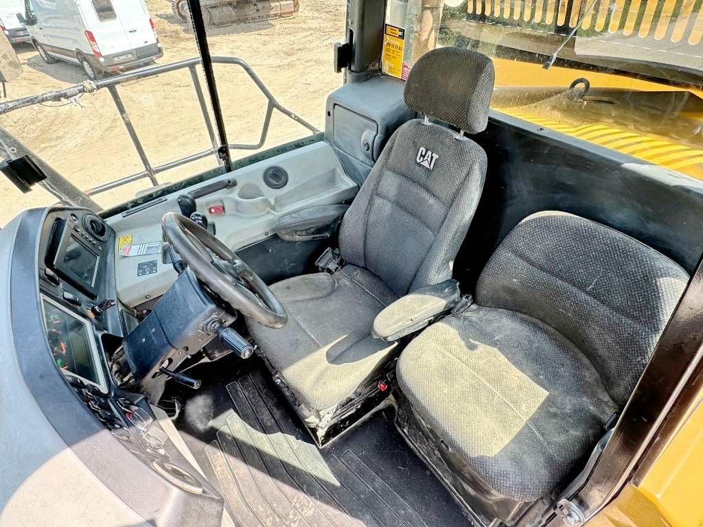 Kipper Türe ait Sonstige Cat 745C - Automatic Greasing / CE Certified, Gebrauchtmaschine içinde Veldhoven (resim 7)