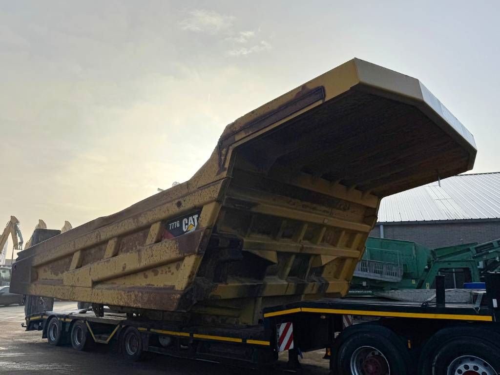 Kipper Türe ait Sonstige Cat 777G - Dumper Bucket / Body / Bed, Gebrauchtmaschine içinde Veldhoven (resim 8)