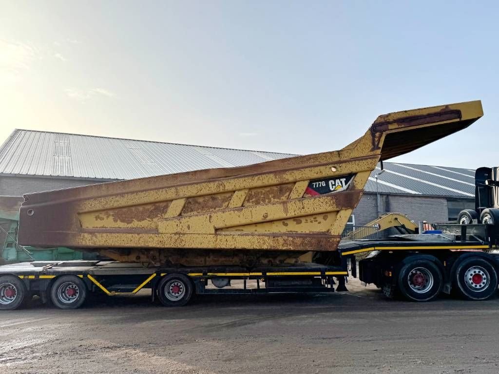 Kipper Türe ait Sonstige Cat 777G - Dumper Bucket / Body / Bed, Gebrauchtmaschine içinde Veldhoven (resim 7)