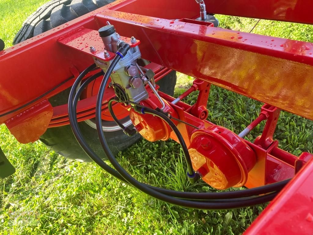 Kipper Türe ait Sonstige Dreiseitenkipper  4 m x 2,30 m- 10to.-NEU, Neumaschine içinde Eberschwang (resim 11)