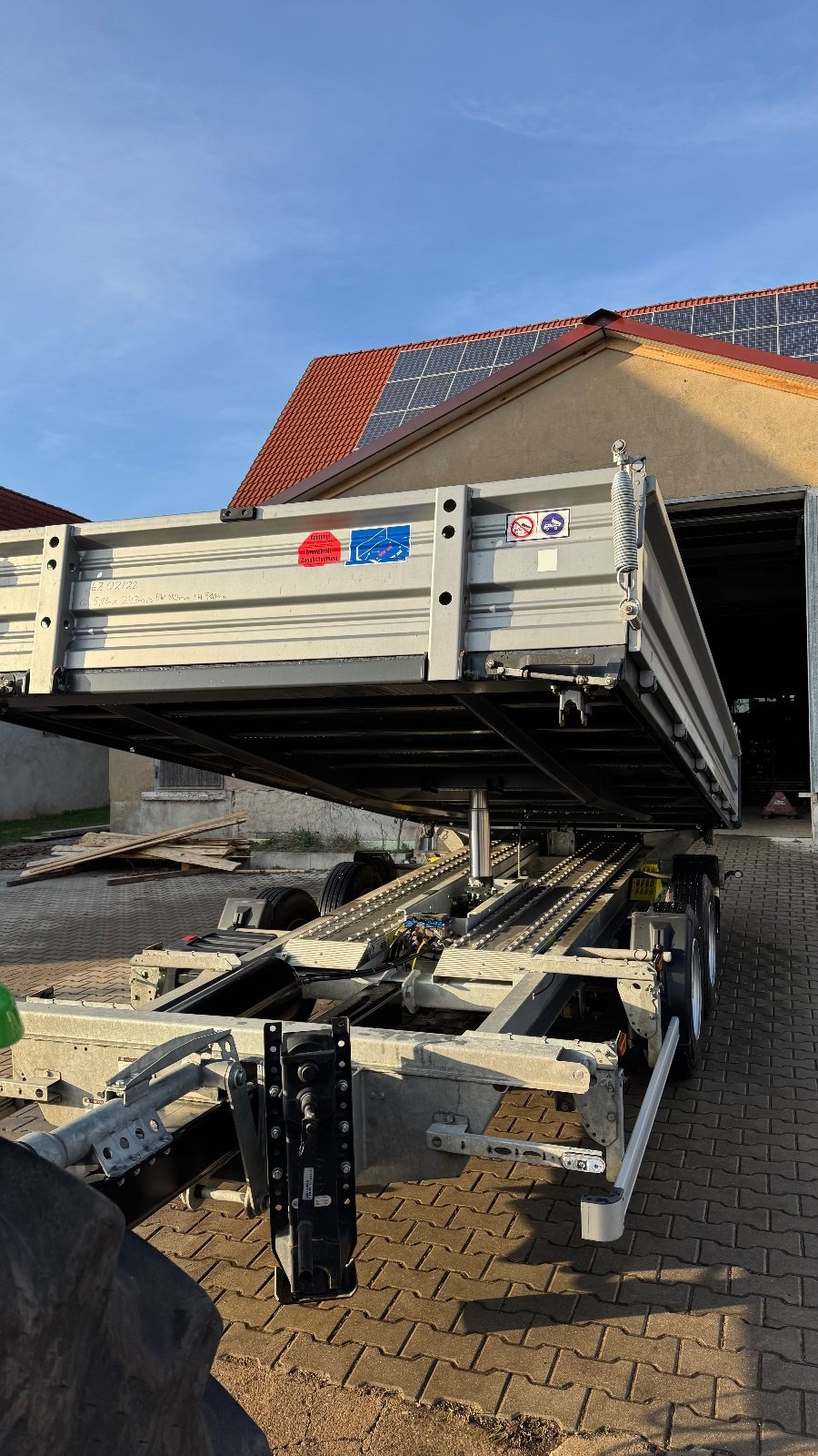 Kipper от тип Sonstige Dreiseitenkipper, Gebrauchtmaschine в Ansbach (Снимка 3)