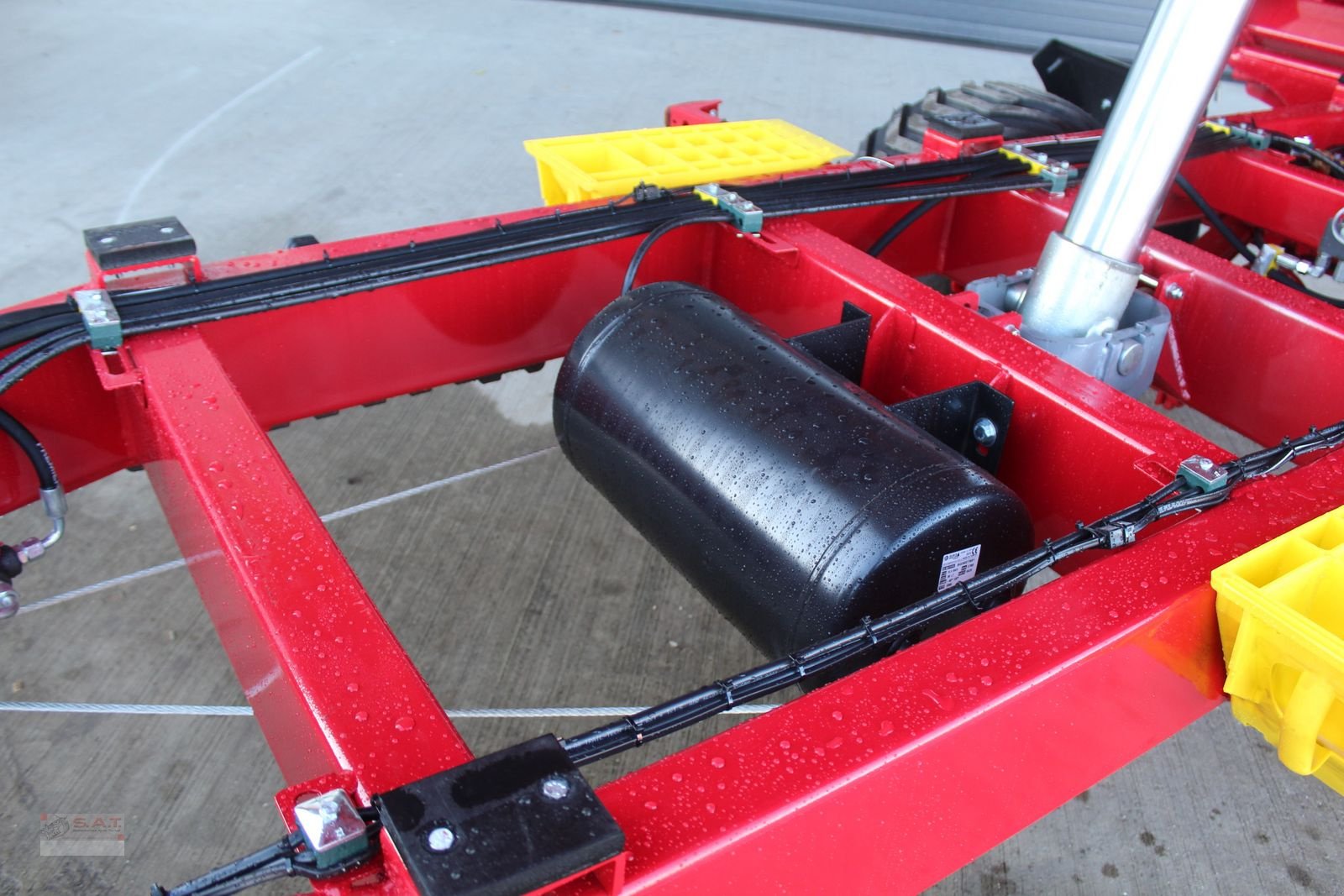 Kipper of the type Sonstige Einachskipper - Dreiseitenkipper 8,5 Tonnen, Neumaschine in Eberschwang (Picture 20)