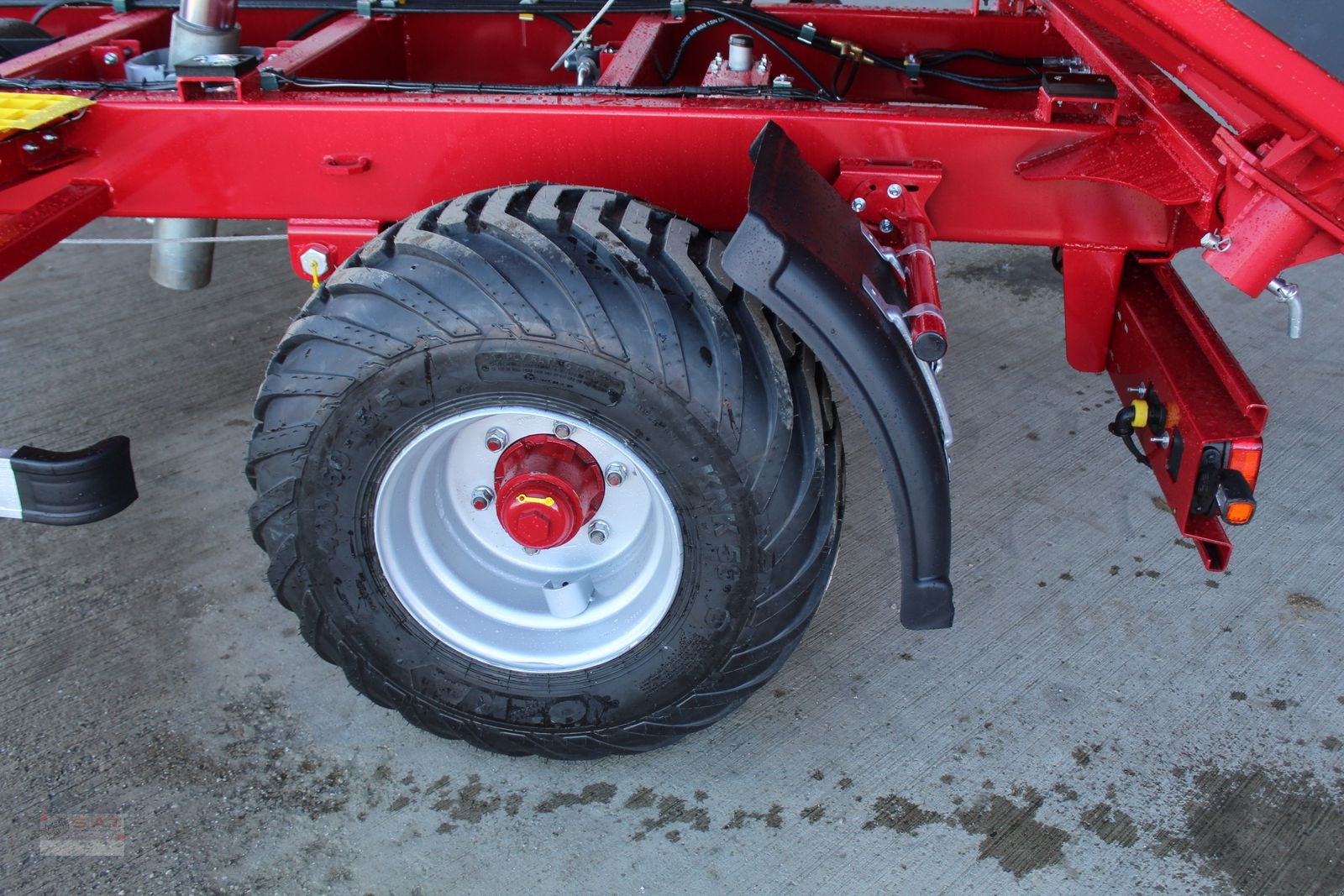 Kipper of the type Sonstige Einachskipper - Dreiseitenkipper 8,5 Tonnen, Neumaschine in Eberschwang (Picture 16)