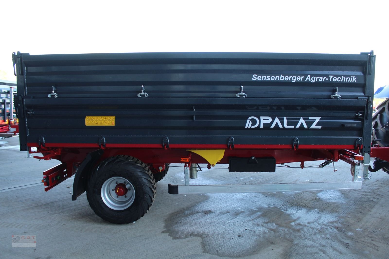 Kipper of the type Sonstige Einachskipper - Dreiseitenkipper 8,5 Tonnen, Neumaschine in Eberschwang (Picture 13)