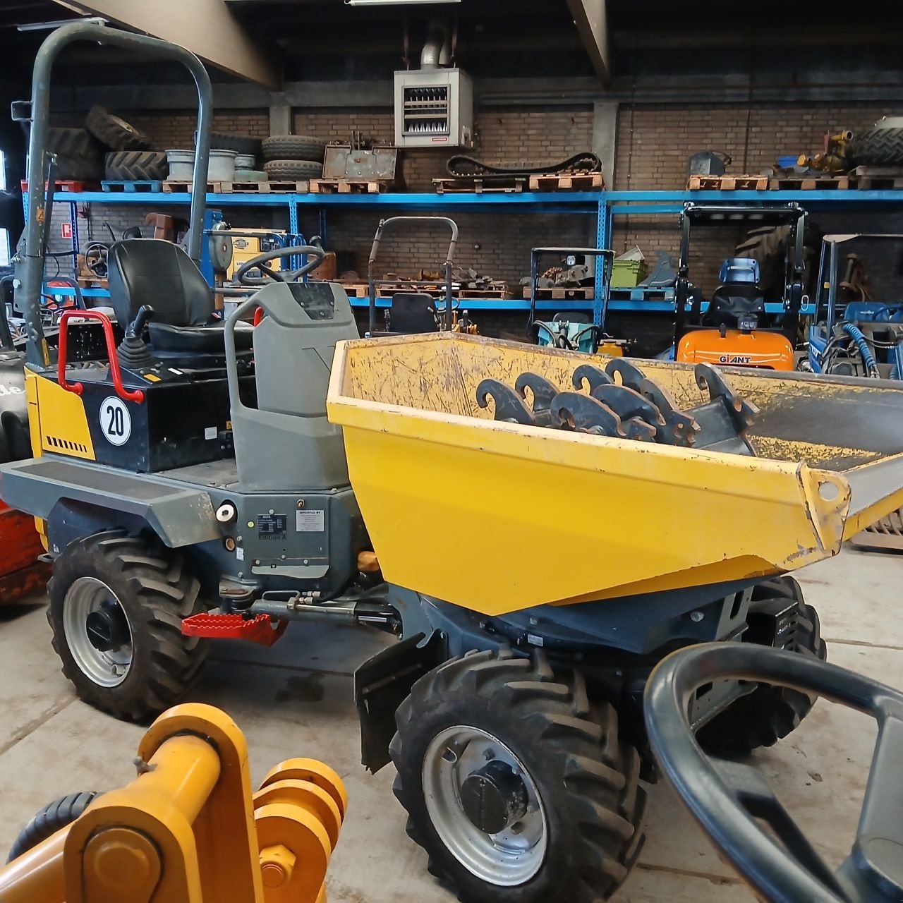 Kipper des Typs Sonstige IHI Wacker Neuson IC30, Gebrauchtmaschine in Alblasserdam (Bild 11)