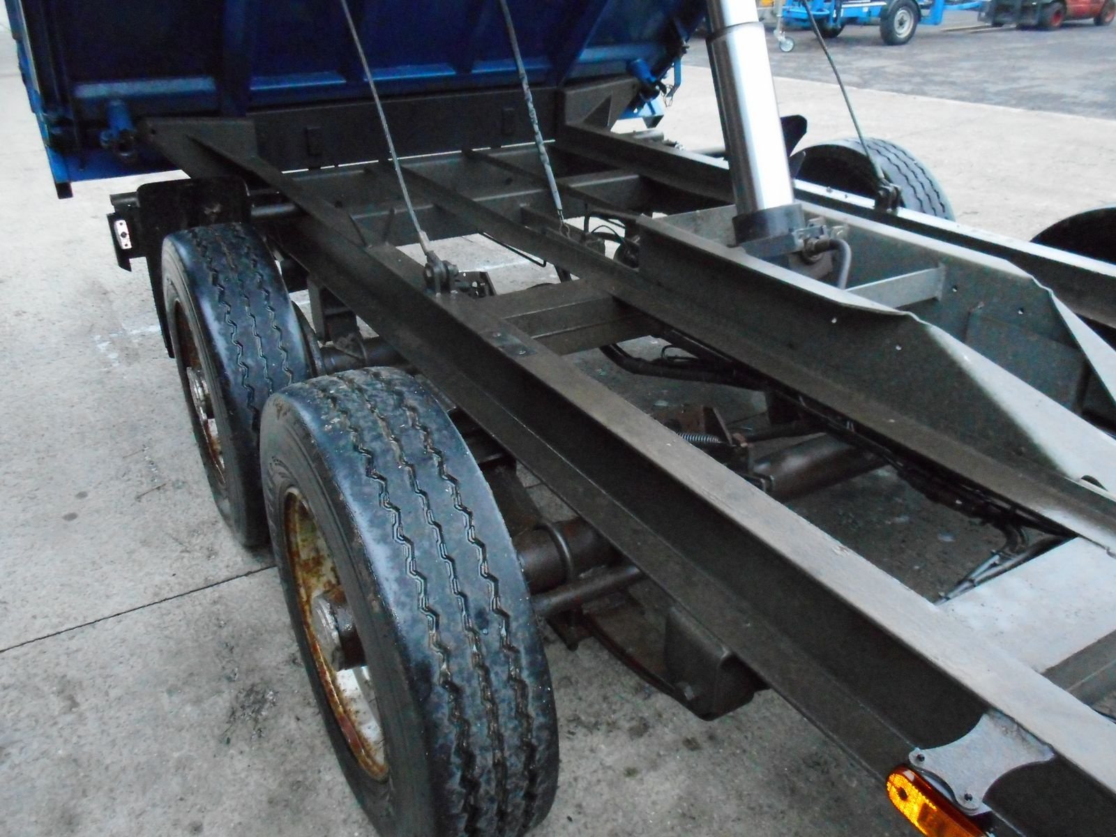 Kipper Türe ait Sonstige OBERMAIER OS2-TD89A Tandem Dreiseitenkipper mit, Gebrauchtmaschine içinde St. Nikolai ob Draßling (resim 10)