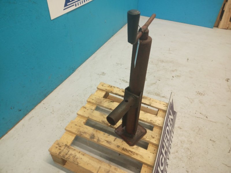 Kipper tipa Sonstige Støtteben, Gebrauchtmaschine u Hemmet (Slika 2)