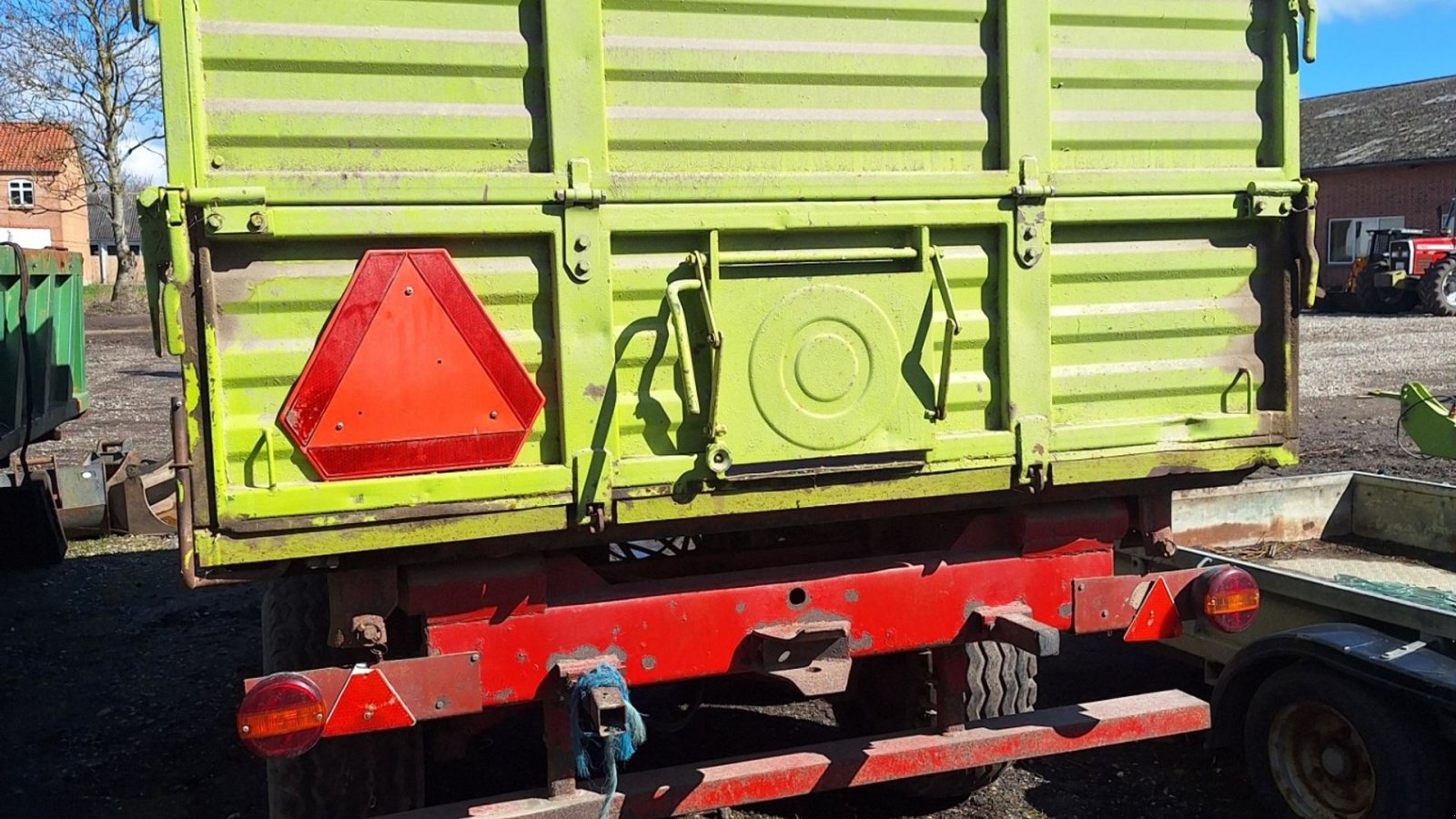 Kipper Türe ait Sonstige tipvogn, Gebrauchtmaschine içinde Kolind (resim 4)