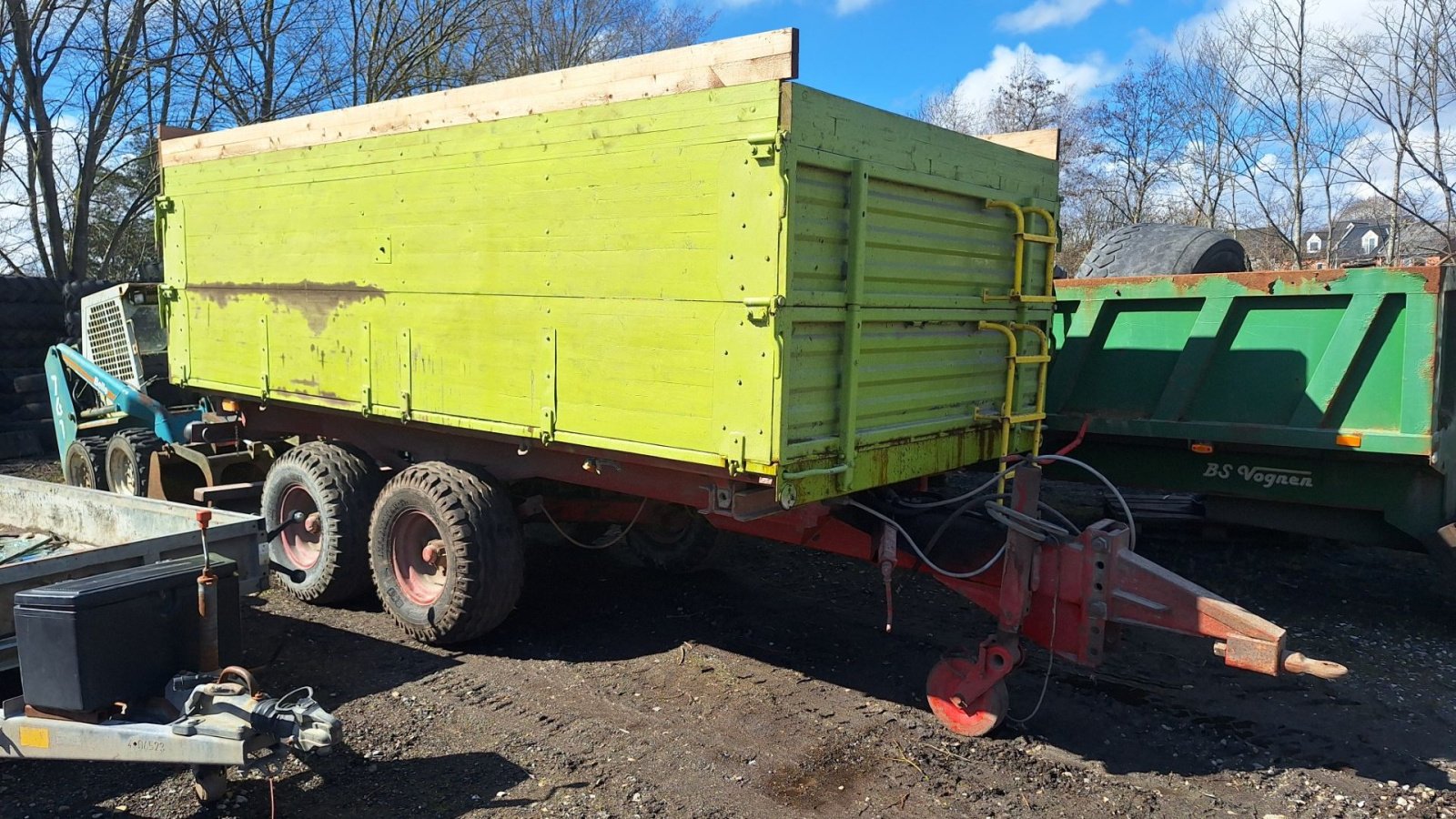 Kipper Türe ait Sonstige tipvogn, Gebrauchtmaschine içinde Kolind (resim 1)