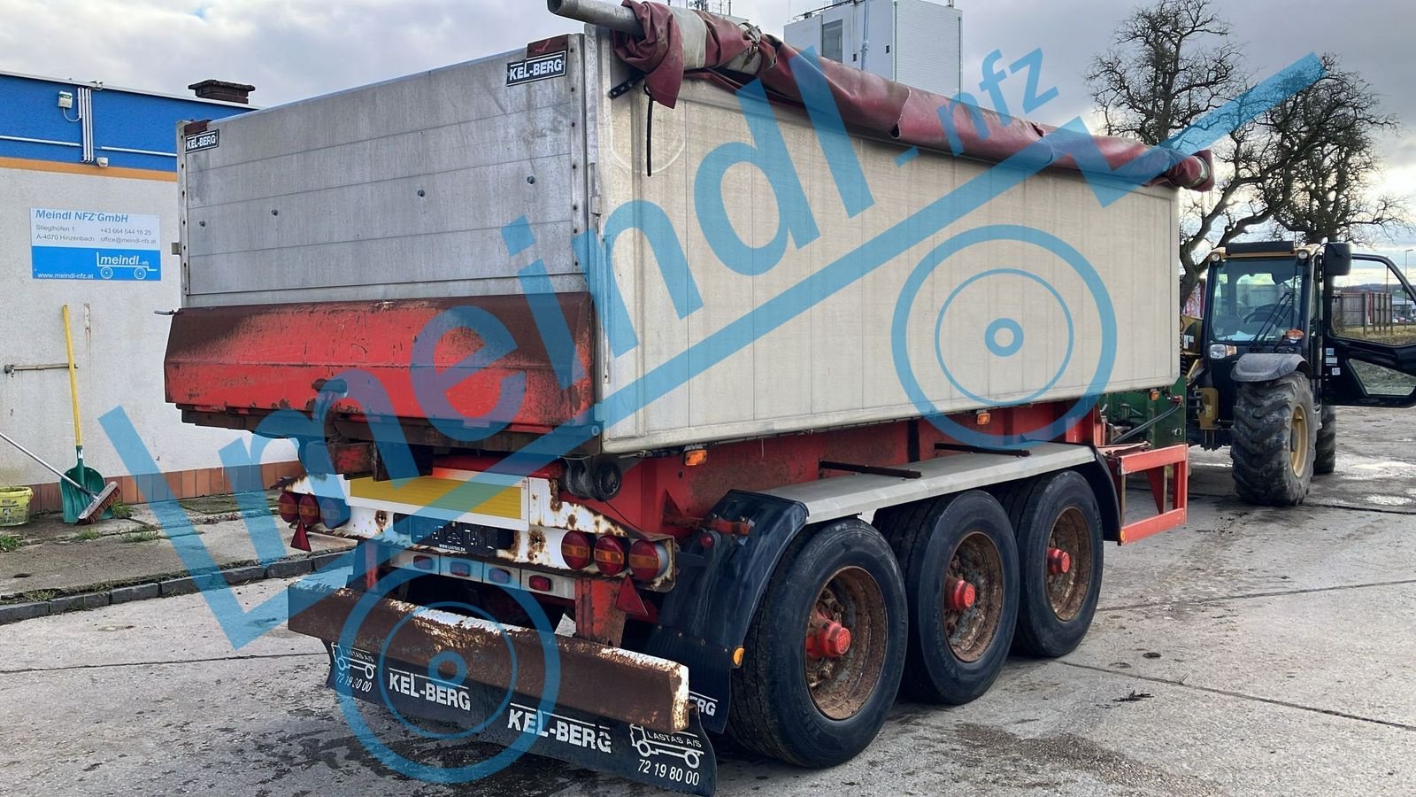 Kipper of the type Sonstige Tridem Muldenkipper, Gebrauchtmaschine in Eferding (Picture 3)