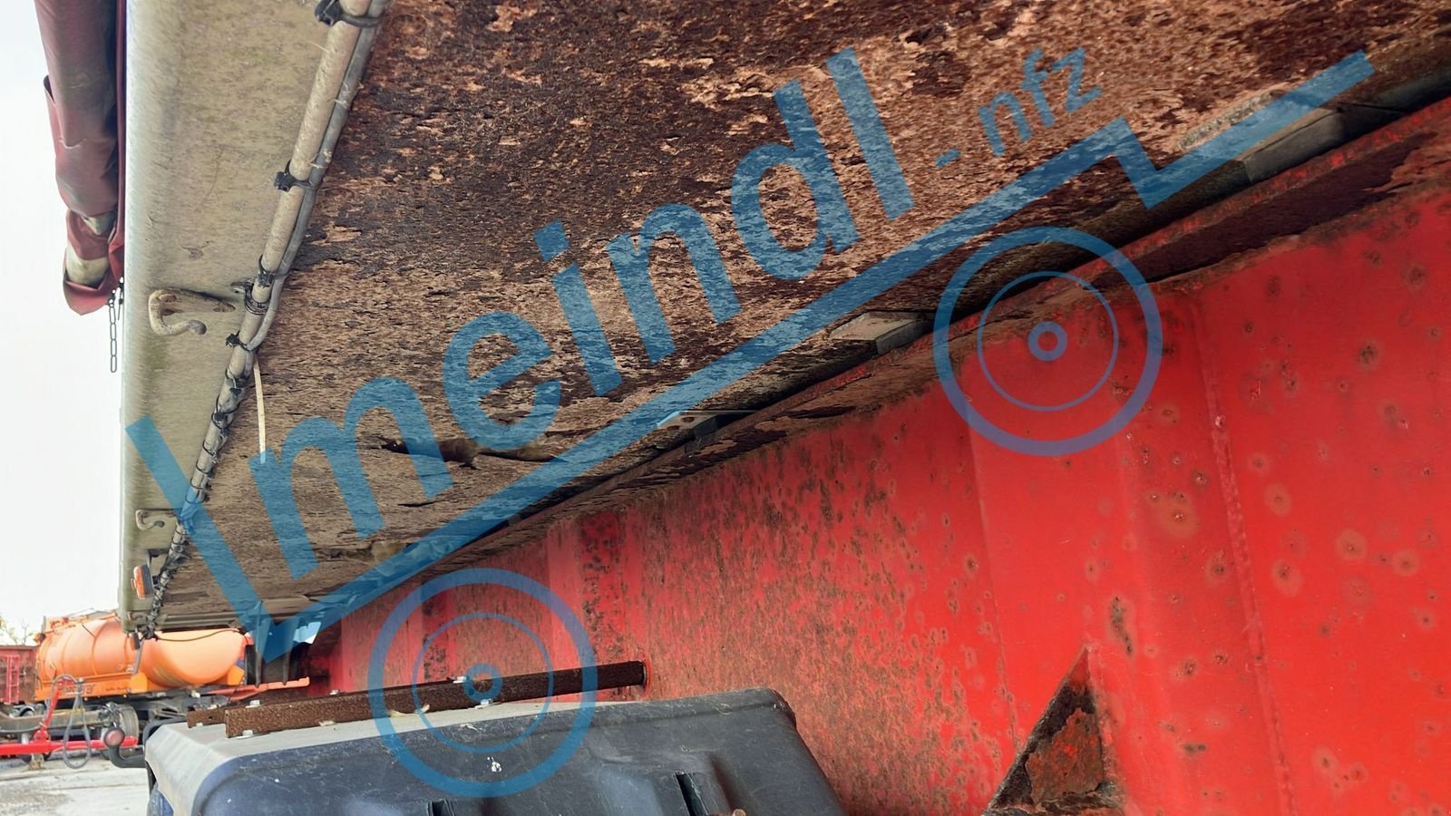 Kipper of the type Sonstige Tridem Muldenkipper, Gebrauchtmaschine in Eferding (Picture 2)