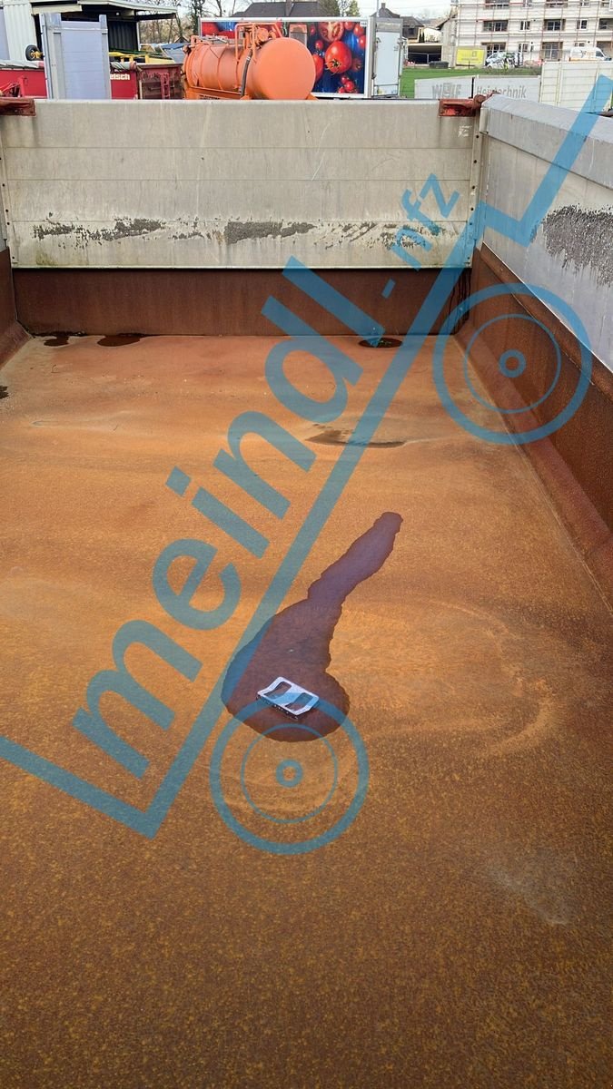 Kipper of the type Sonstige Tridem Muldenkipper, Gebrauchtmaschine in Eferding (Picture 6)