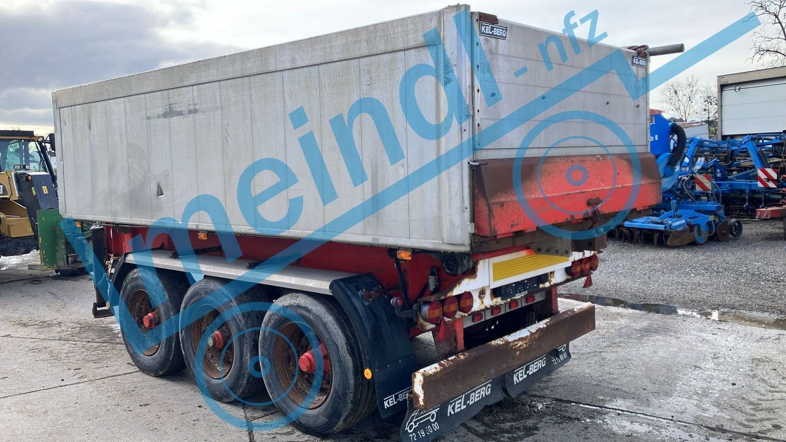 Kipper of the type Sonstige Tridem Muldenkipper, Gebrauchtmaschine in Eferding (Picture 4)