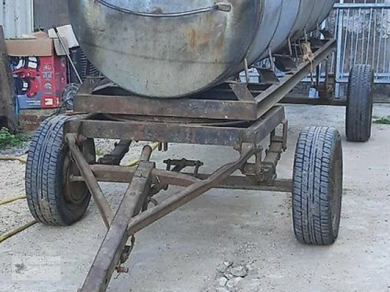 Kipper от тип Sonstige Wasserfass 3000ltr. verzinkt Tandem Anhänger, Gebrauchtmaschine в Gevelsberg (Снимка 1)
