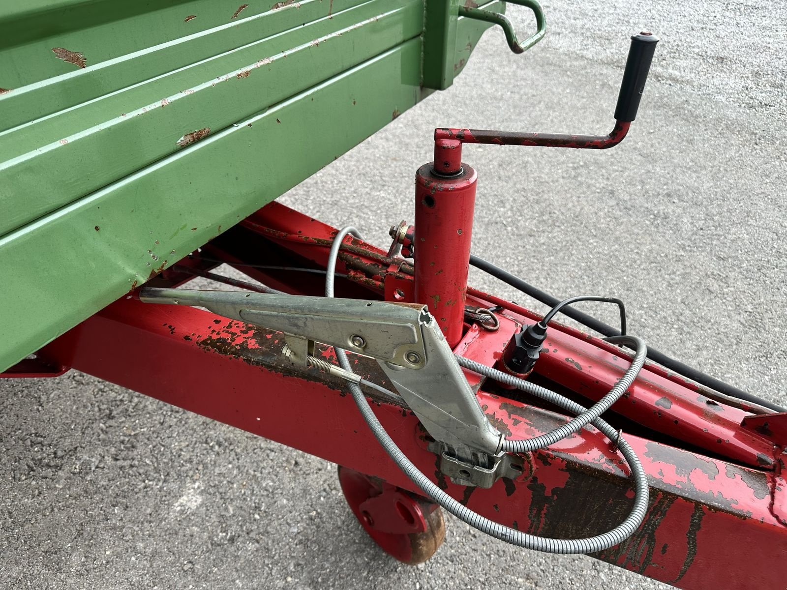 Kipper typu Stetzl Dreiseitenkipper 5to 3x1,8m, gebraucht, Gebrauchtmaschine v Tamsweg (Obrázek 13)