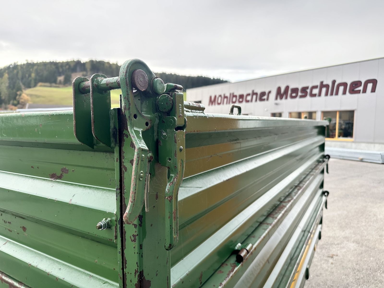 Kipper typu Stetzl Dreiseitenkipper 5to 3x1,8m, gebraucht, Gebrauchtmaschine v Tamsweg (Obrázek 9)