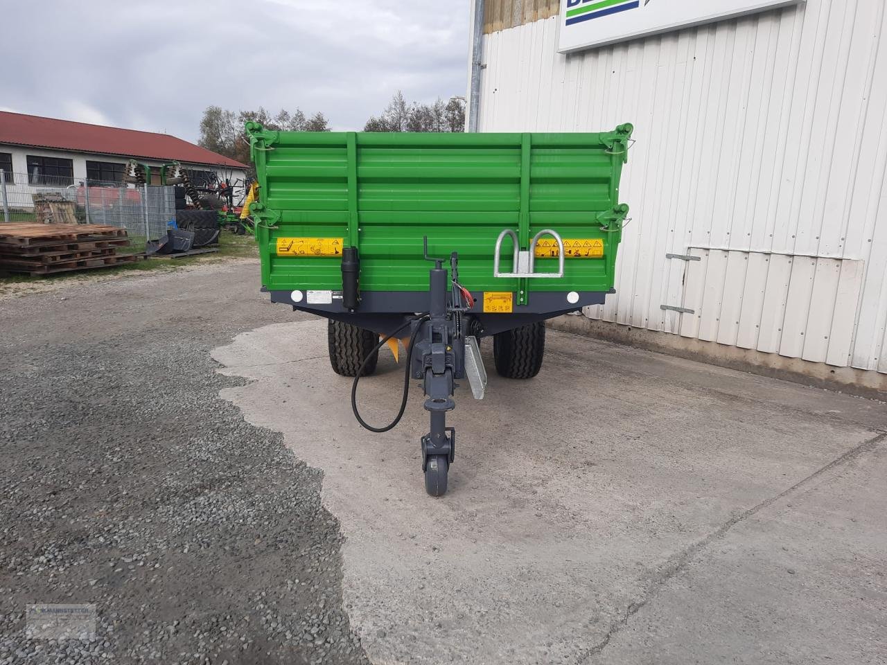 Kipper des Typs Strautmann SEK 572, Neumaschine in Unterdietfurt (Bild 4)