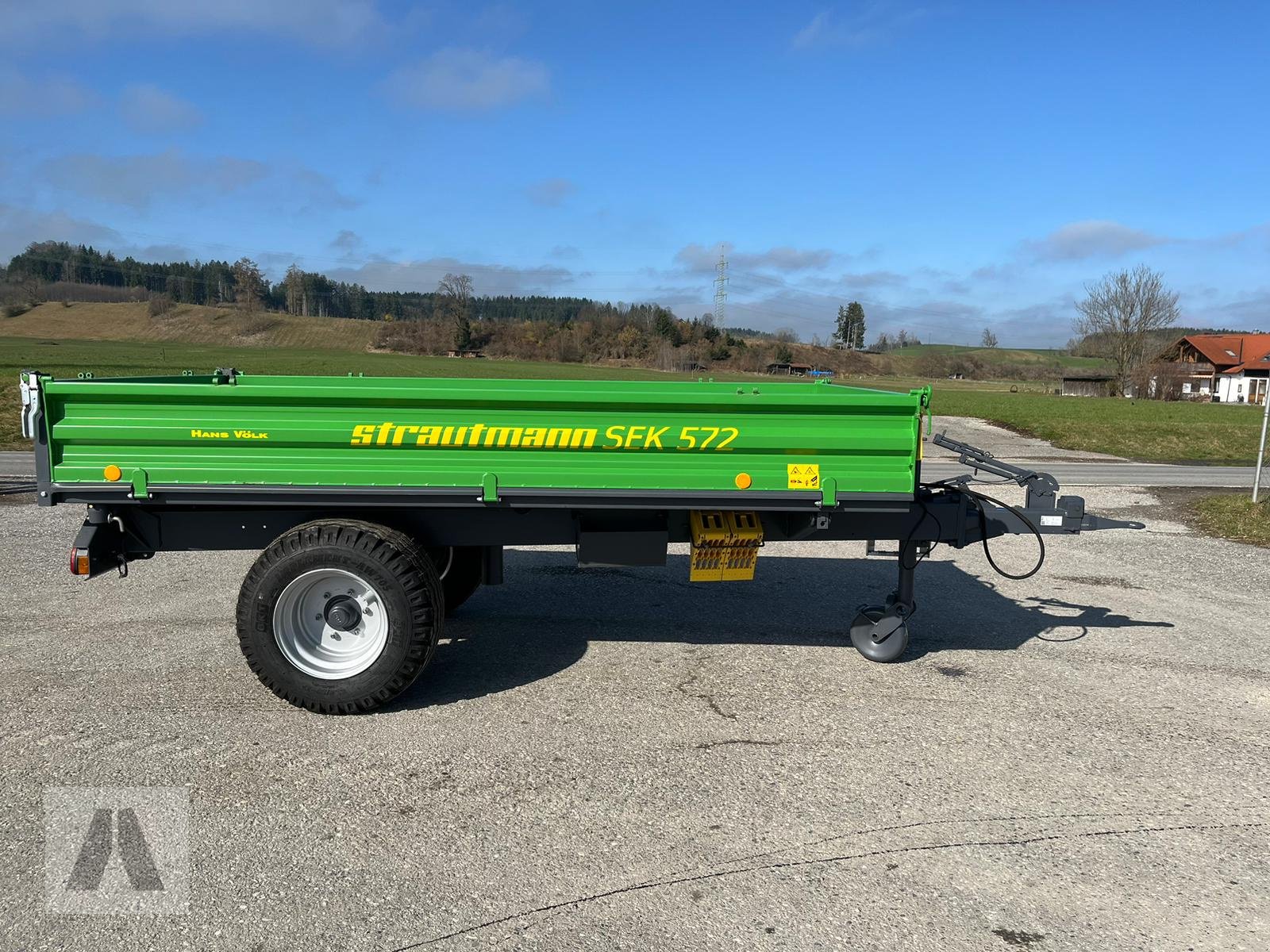 Kipper des Typs Strautmann SEK 572, Neumaschine in Antdorf (Bild 10)