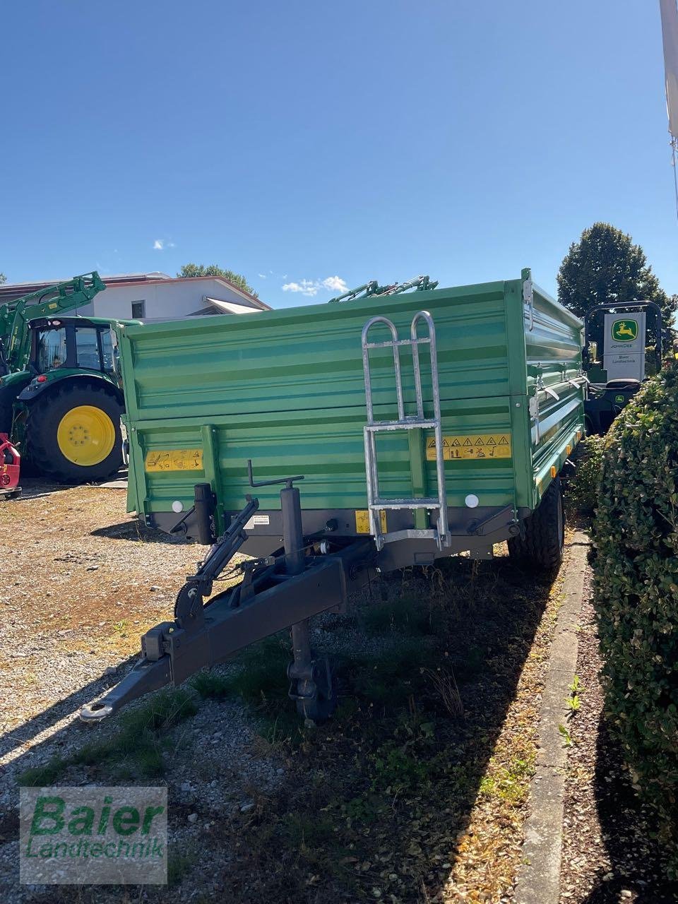 Kipper des Typs Strautmann SEK 602, Neumaschine in OBERNDORF-HOCHMOESSINGEN (Bild 2)