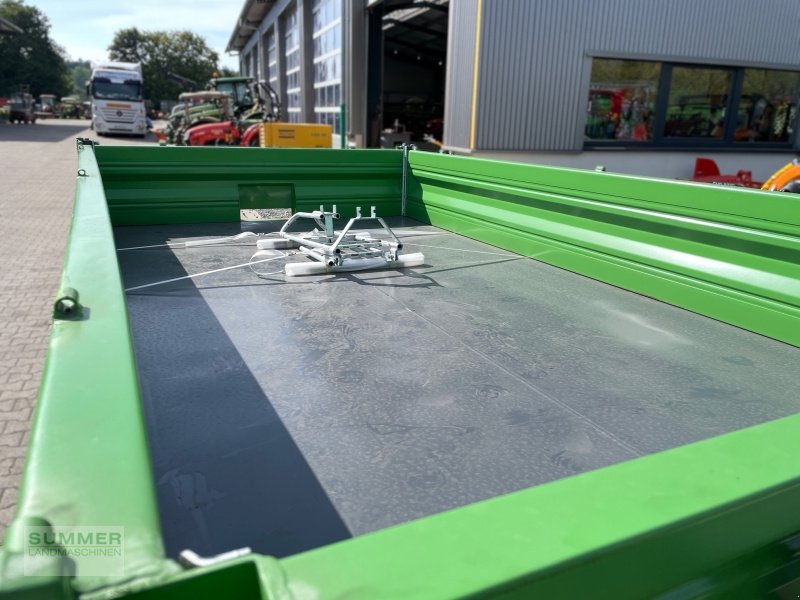 Kipper des Typs Strautmann SEK 602, Neumaschine in Pforzheim (Bild 7)