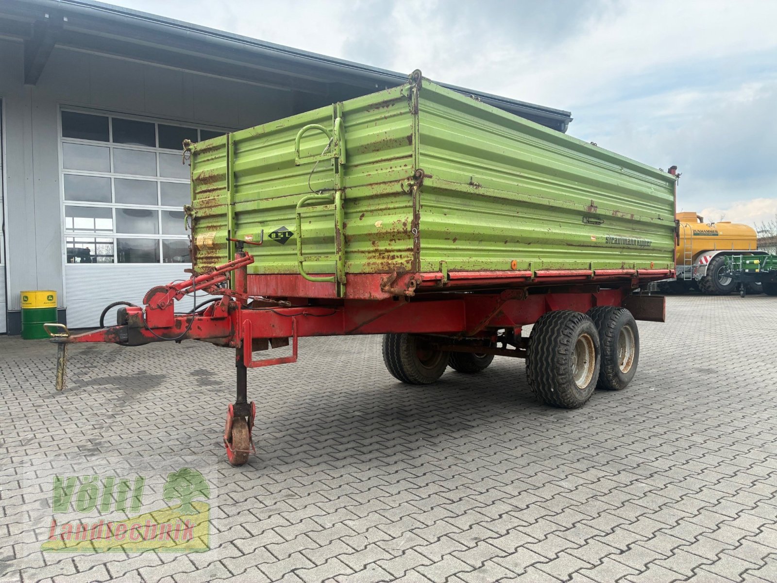 Kipper типа Strautmann SK 8000 TD, Gebrauchtmaschine в Hutthurm bei Passau (Фотография 1)