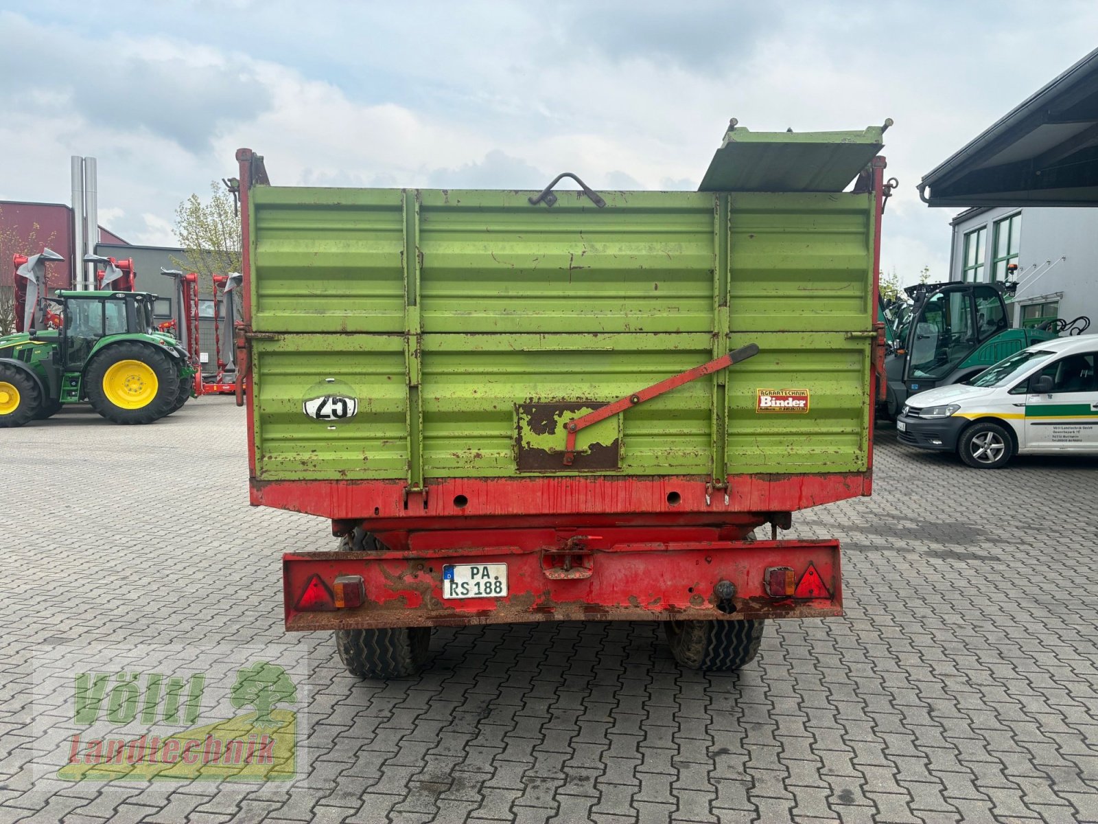 Kipper типа Strautmann SK 8000 TD, Gebrauchtmaschine в Hutthurm bei Passau (Фотография 4)