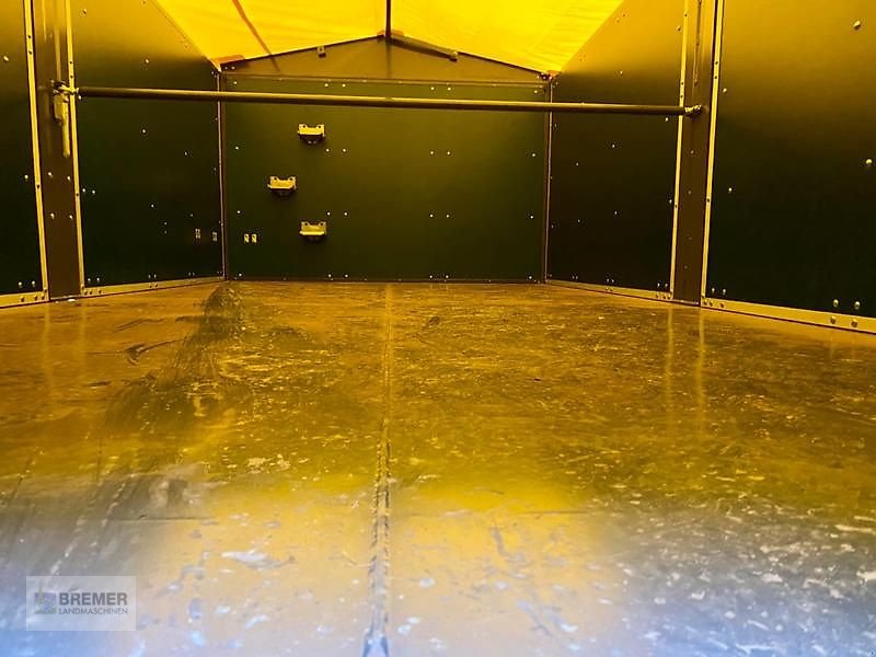 Kipper des Typs Strautmann SZK 1802-H mit Portaltüren, Gebrauchtmaschine in Asendorf (Bild 10)