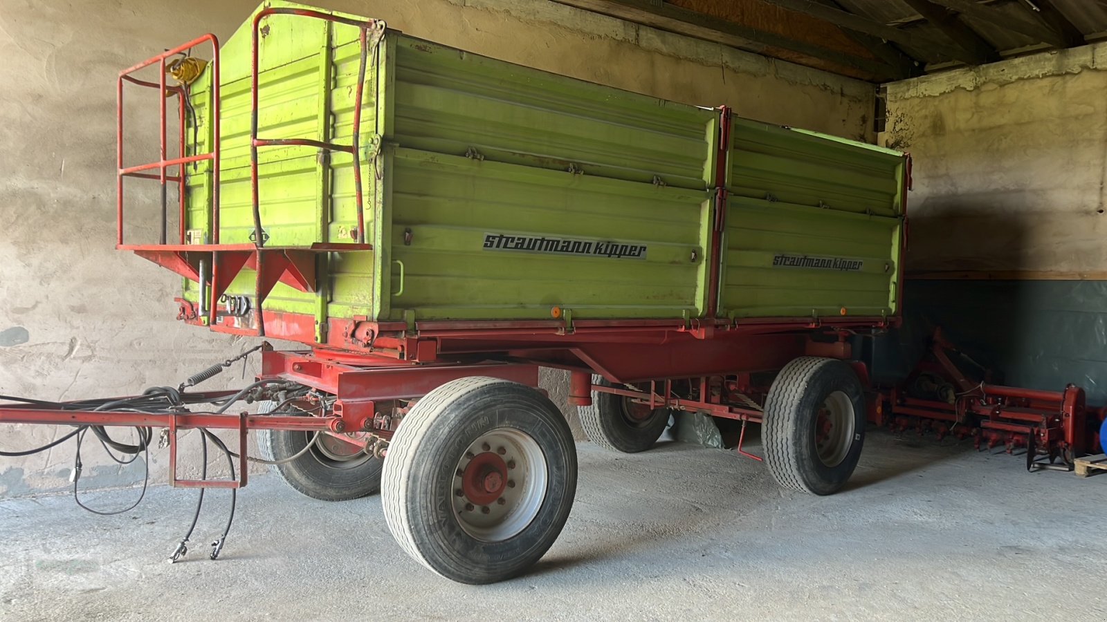 Kipper des Typs Strautmann SZK 1802, Gebrauchtmaschine in Dischingen (Bild 4)