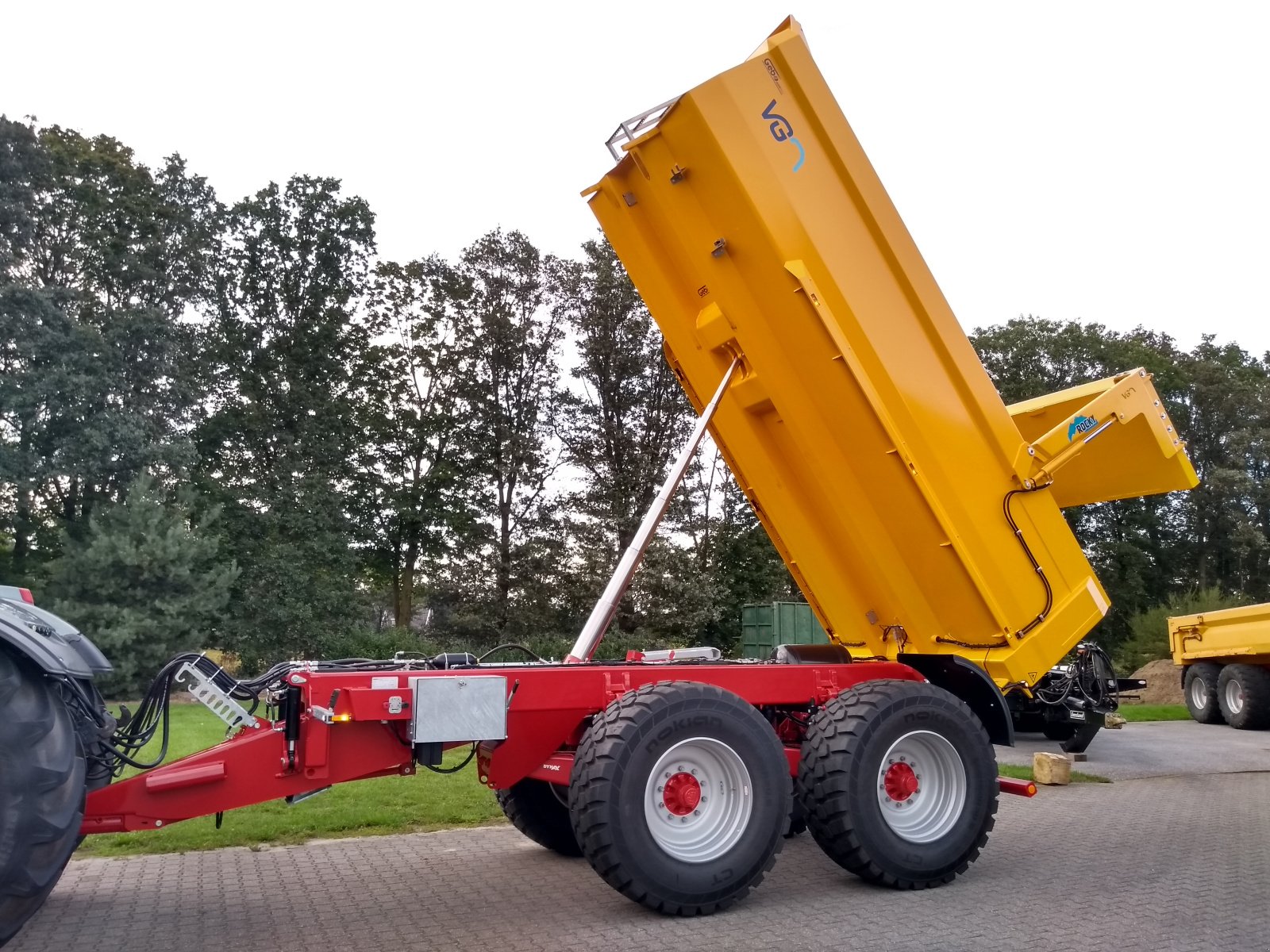 Kipper des Typs VGM Rocky 26-L Tandem-Schwerlast-Muldenkipper, 24.000kg, hydraulisches Fahrwerk, Neumaschine in Bocholt (Bild 13)