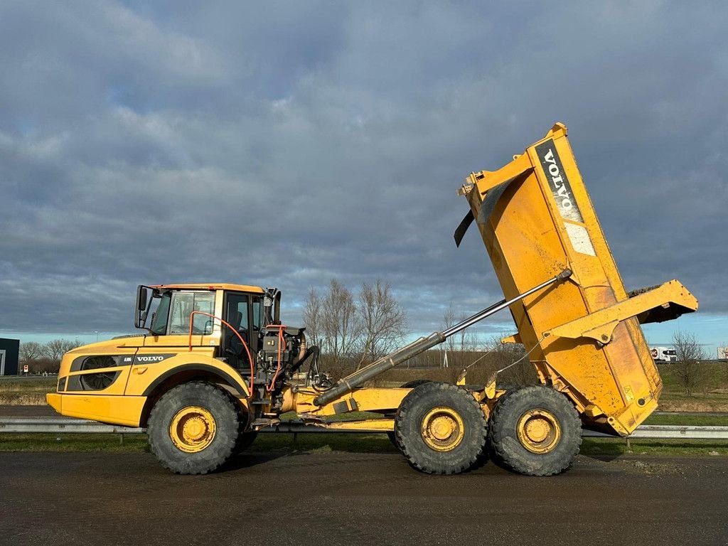 Kipper du type Volvo A30G, Gebrauchtmaschine en Velddriel (Photo 4)