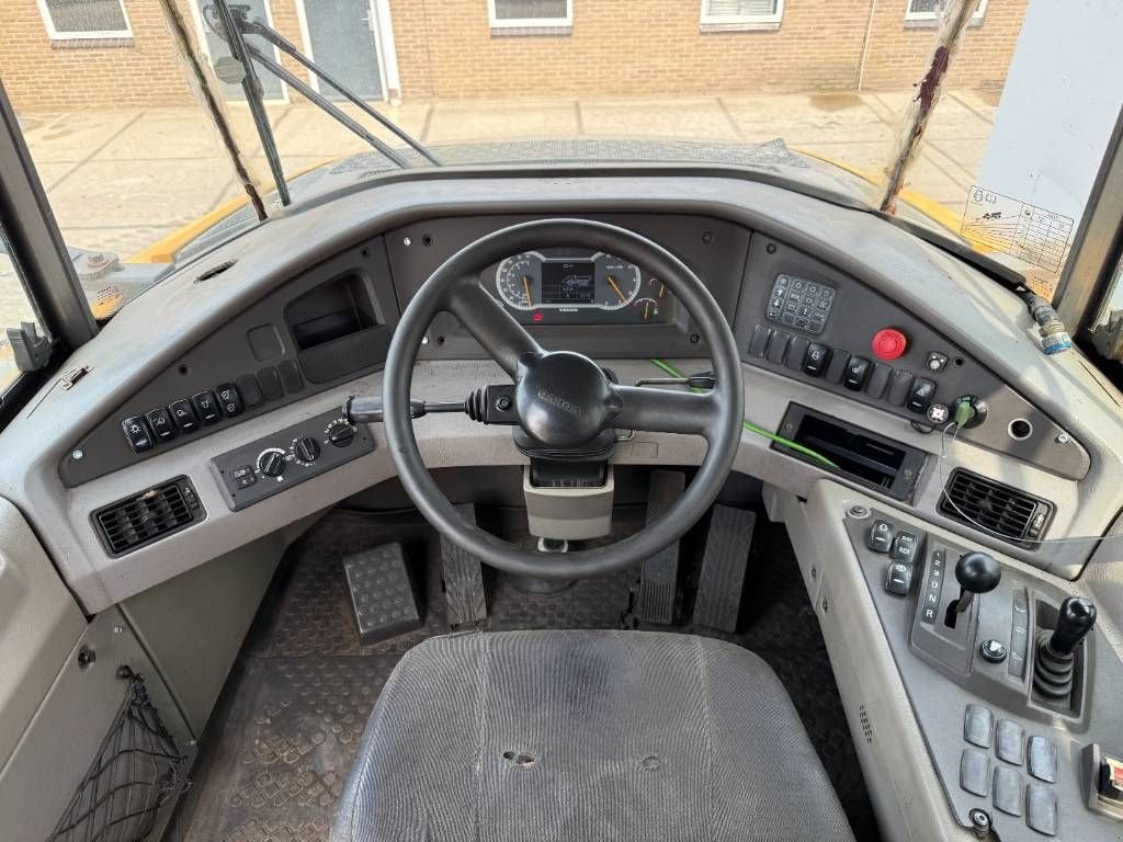 Kipper des Typs Volvo A40G - TOP Condition / Heated Seat / Airco, Gebrauchtmaschine in Veldhoven (Bild 8)