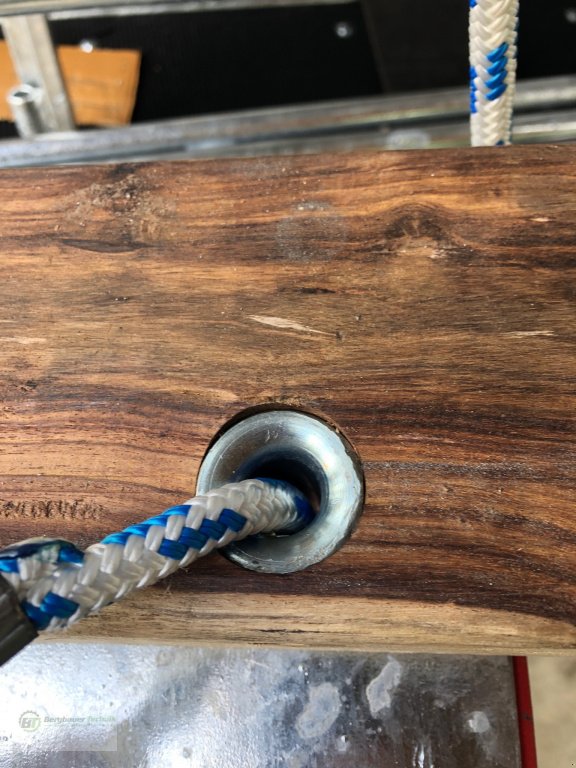 Klauenpflegestand des Typs GDS Hoofcare GDS-E Box Lift Klauenstand Klauenpflegestand elektrisch hydraulisch Klauenbox Behandlungsstand Klauenpflege, Neumaschine in Kötzting (Bild 17)