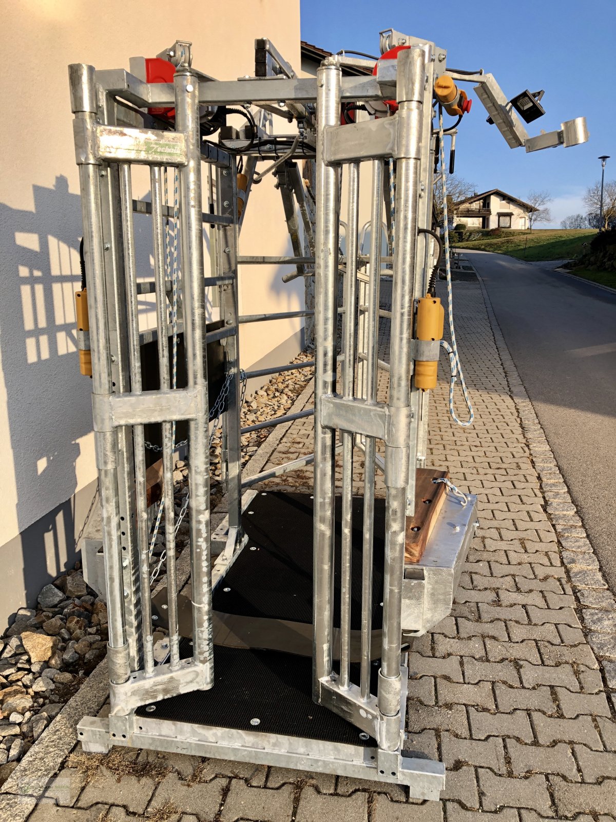 Klauenpflegestand des Typs GDS Hoofcare GDS Hoofcare GDS-E Box elektrischer Klauenpflegestand Klauenstand Klauenpflege Klauenpflegestand Behandlungsstand Rinder, Neumaschine in Kötzting (Bild 8)