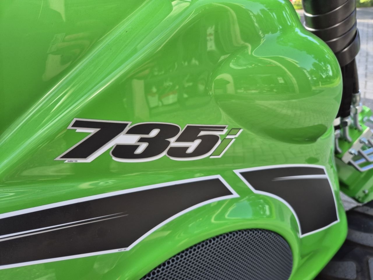 Knickgelenkte Baggerlader typu Avant 735i, Gebrauchtmaschine w Lunteren (Zdjęcie 10)