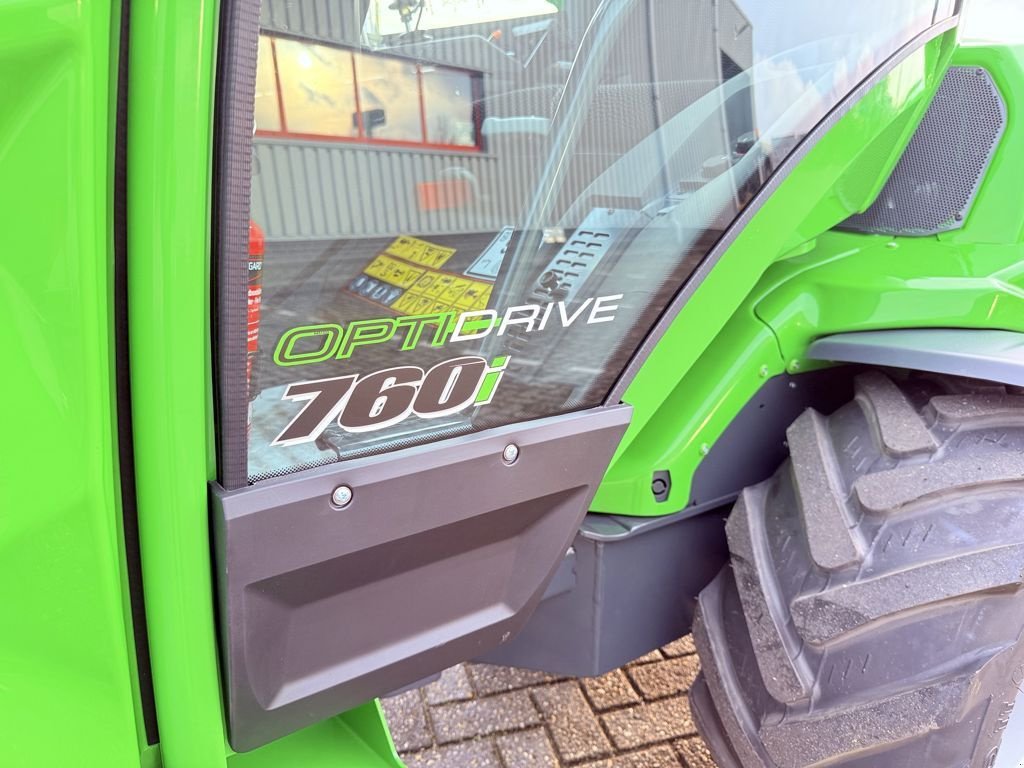 Knickgelenkte Baggerlader des Typs Avant 760i GTX met Cabine, Neumaschine in BOEKEL (Bild 11)