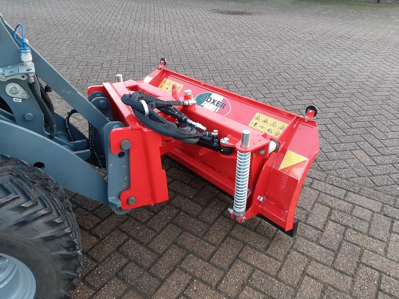 Knickgelenkte Baggerlader of the type Boxer SS 1400, Neumaschine in Hardegarijp (Picture 3)